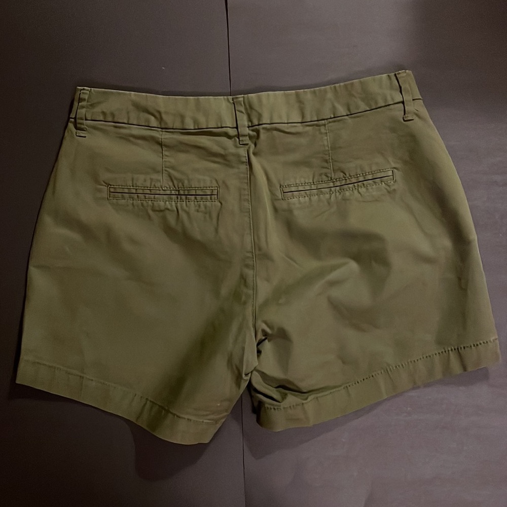 Old Navy Shorts - Picture 2 of 3